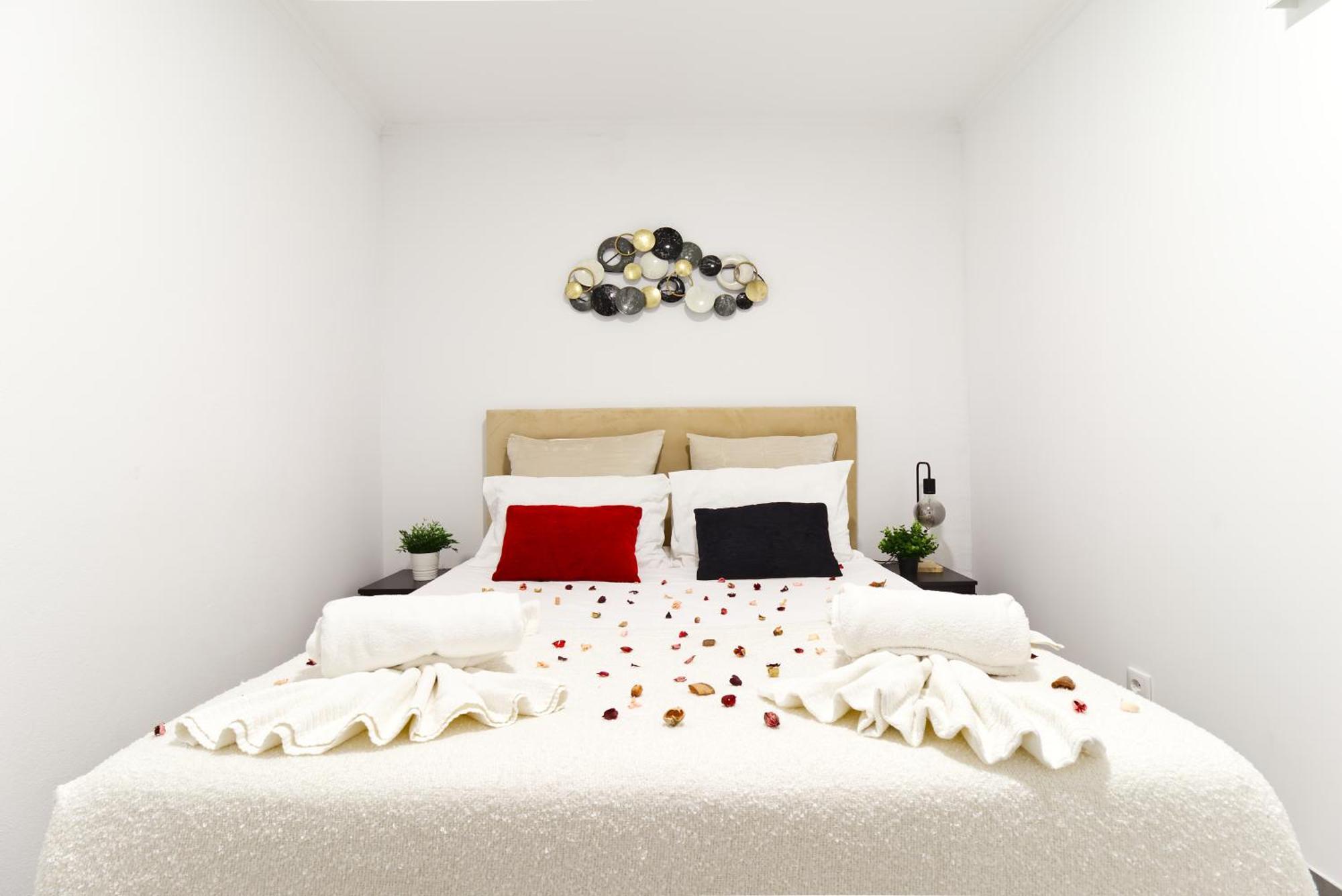 Spacious Flat With Garden *
