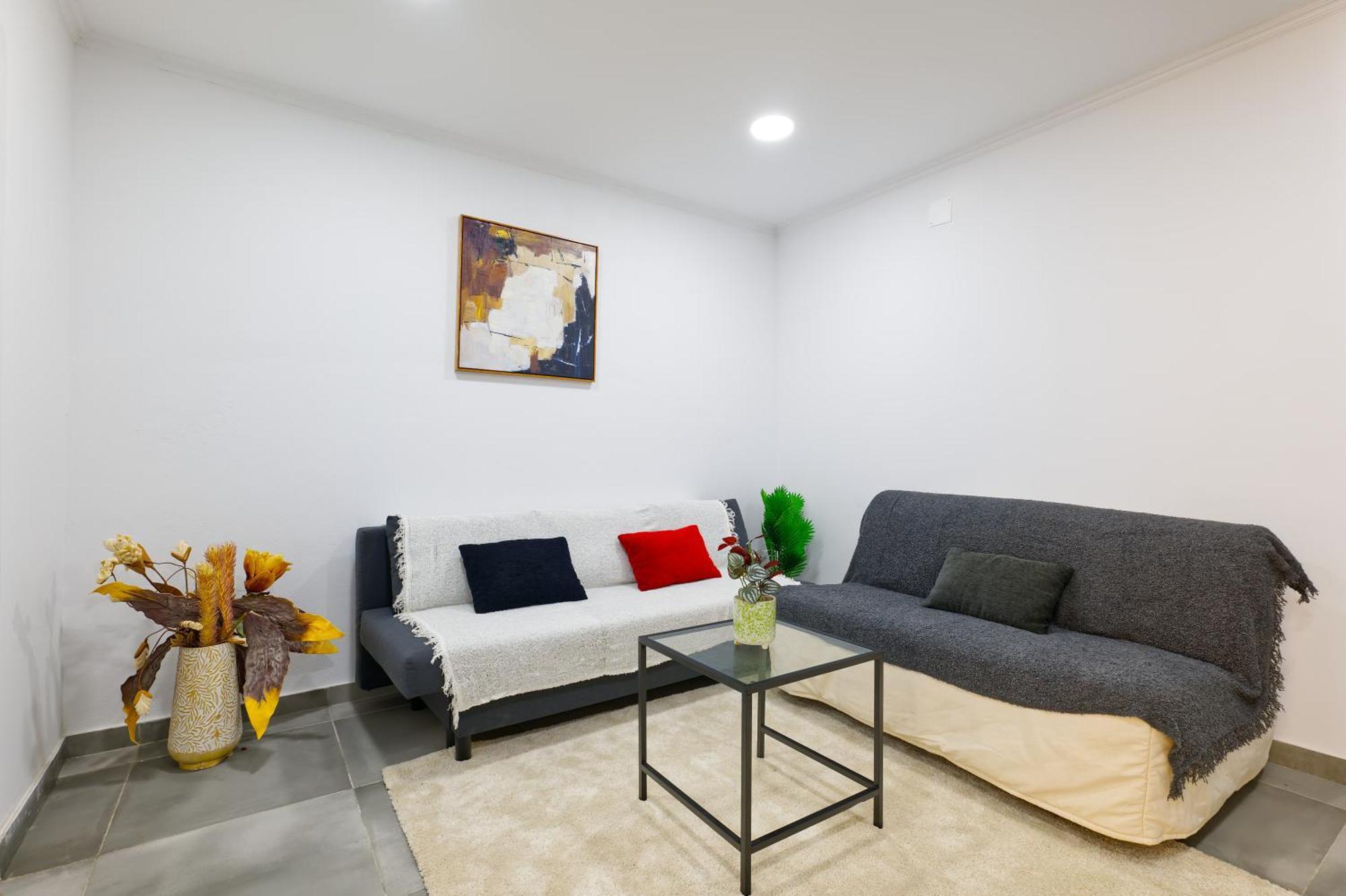 Lejlighed Spacious Flat With Garden *