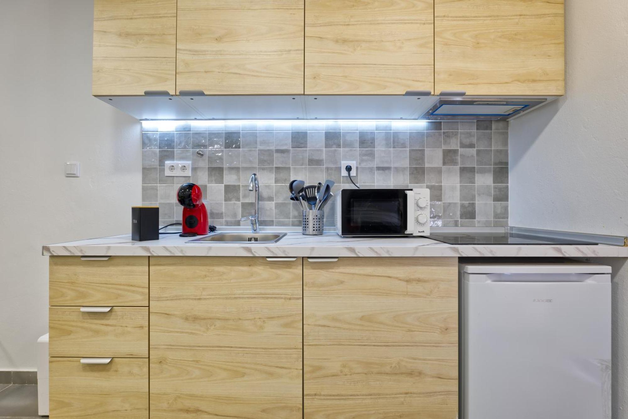 Lejlighed Spacious Flat With Garden